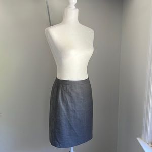 LOFT Pencil skirt